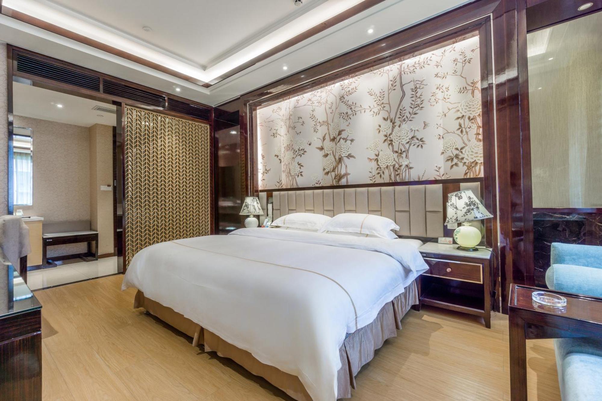 Jin-Tai Holiday Hotel Leshan Esterno foto