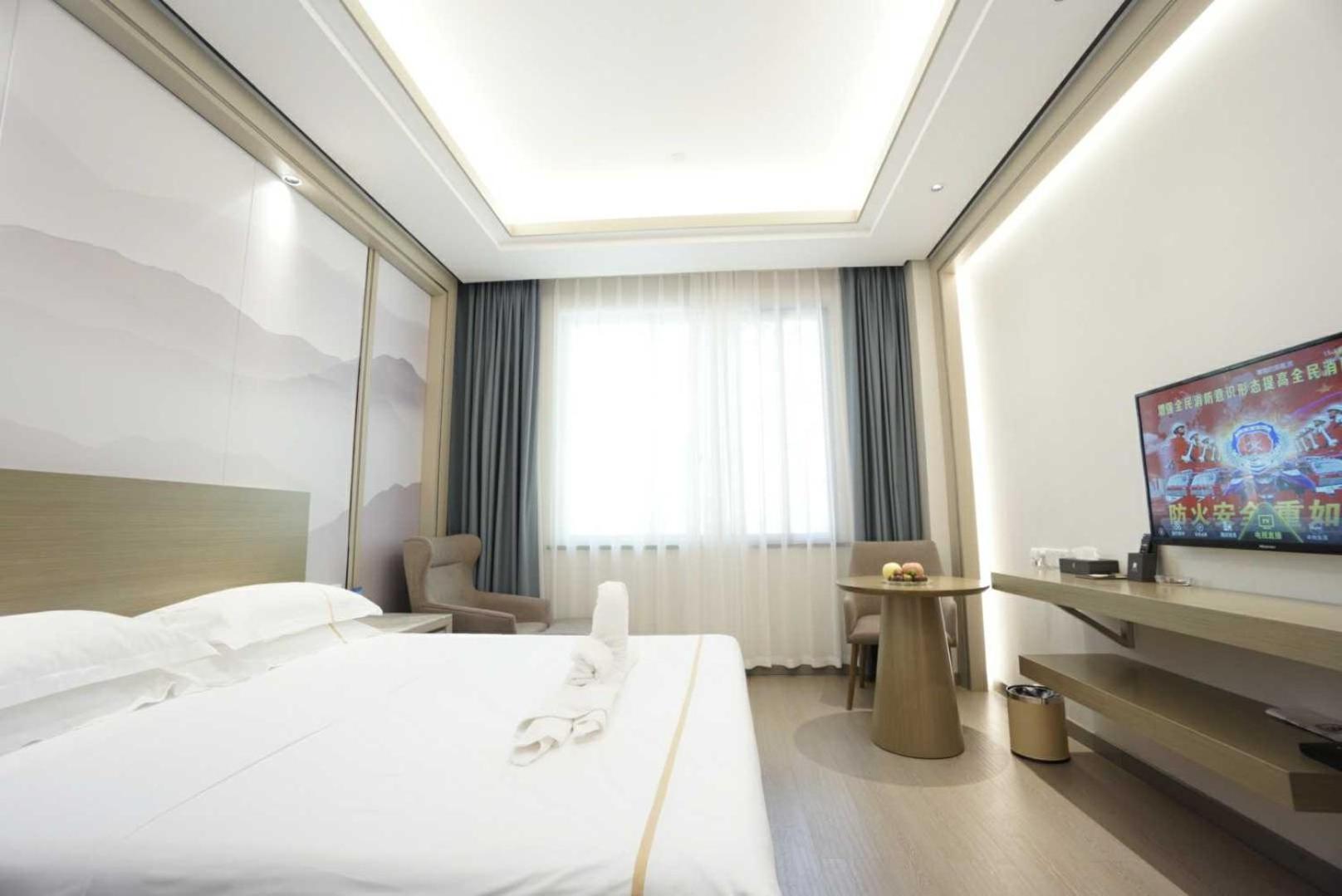 Jin-Tai Holiday Hotel Leshan Esterno foto