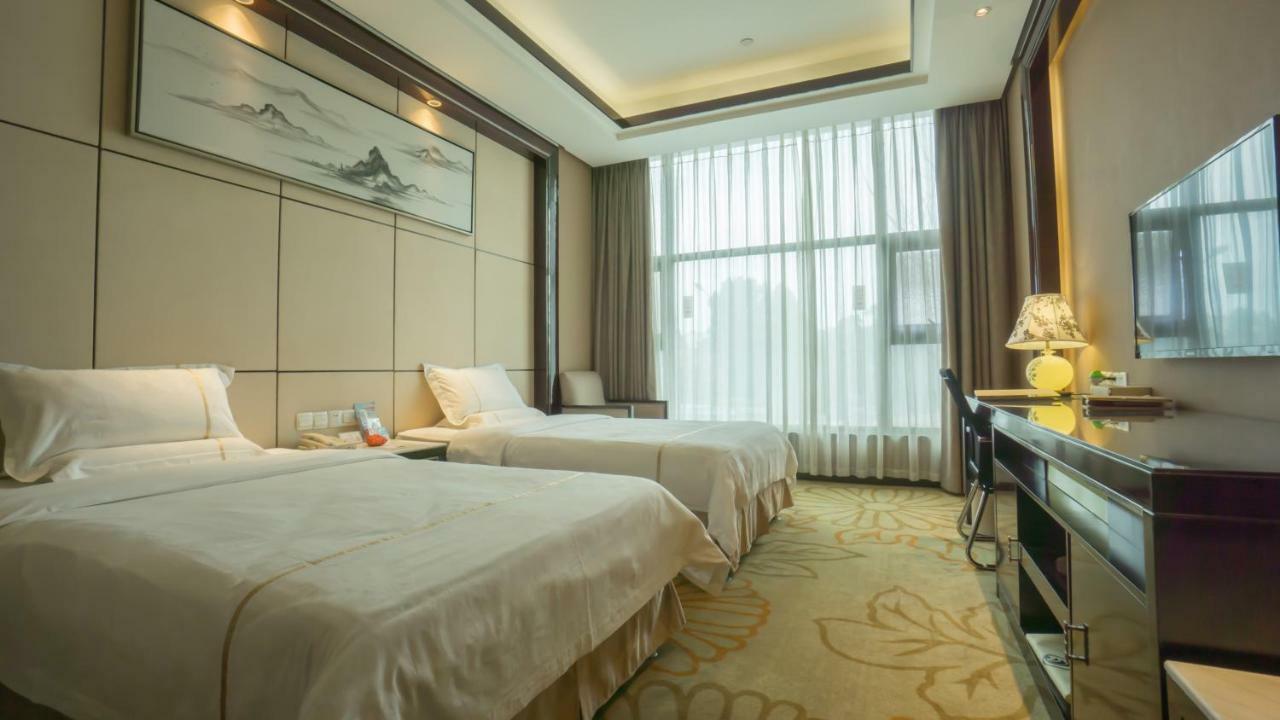 Jin-Tai Holiday Hotel Leshan Esterno foto