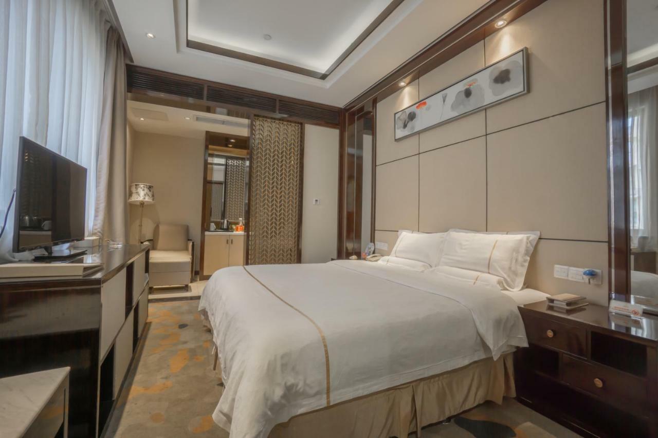 Jin-Tai Holiday Hotel Leshan Esterno foto
